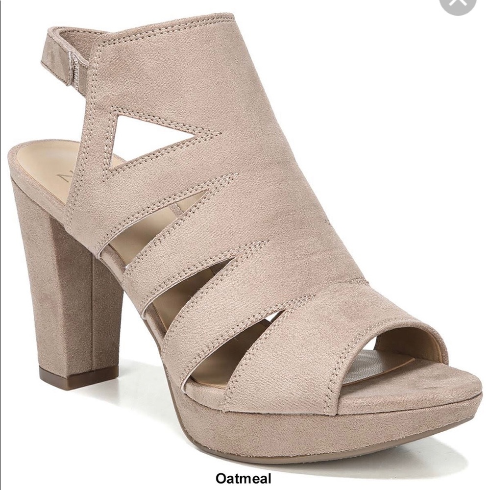 Naturalizer Etta Platform Sandals Nude Beige